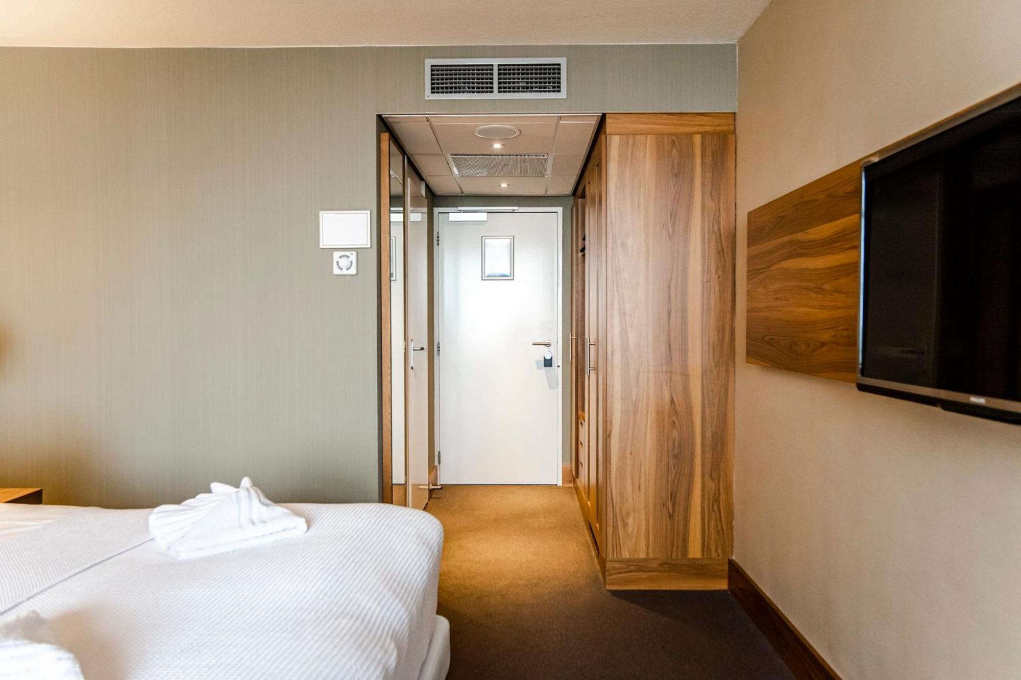 Suite With Stunning Sea View Зандфорт Экстерьер фото