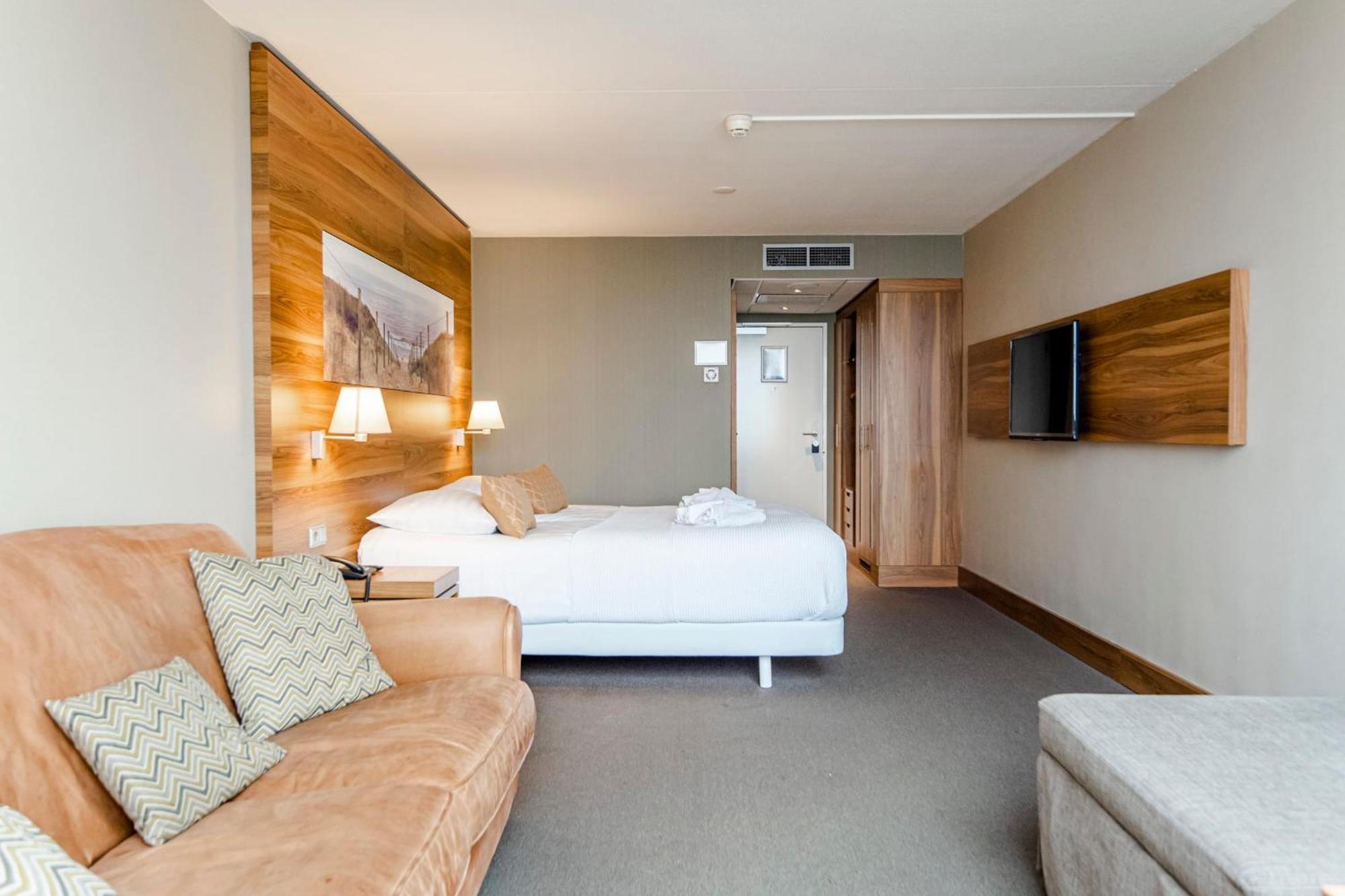 Suite With Stunning Sea View Зандфорт Экстерьер фото