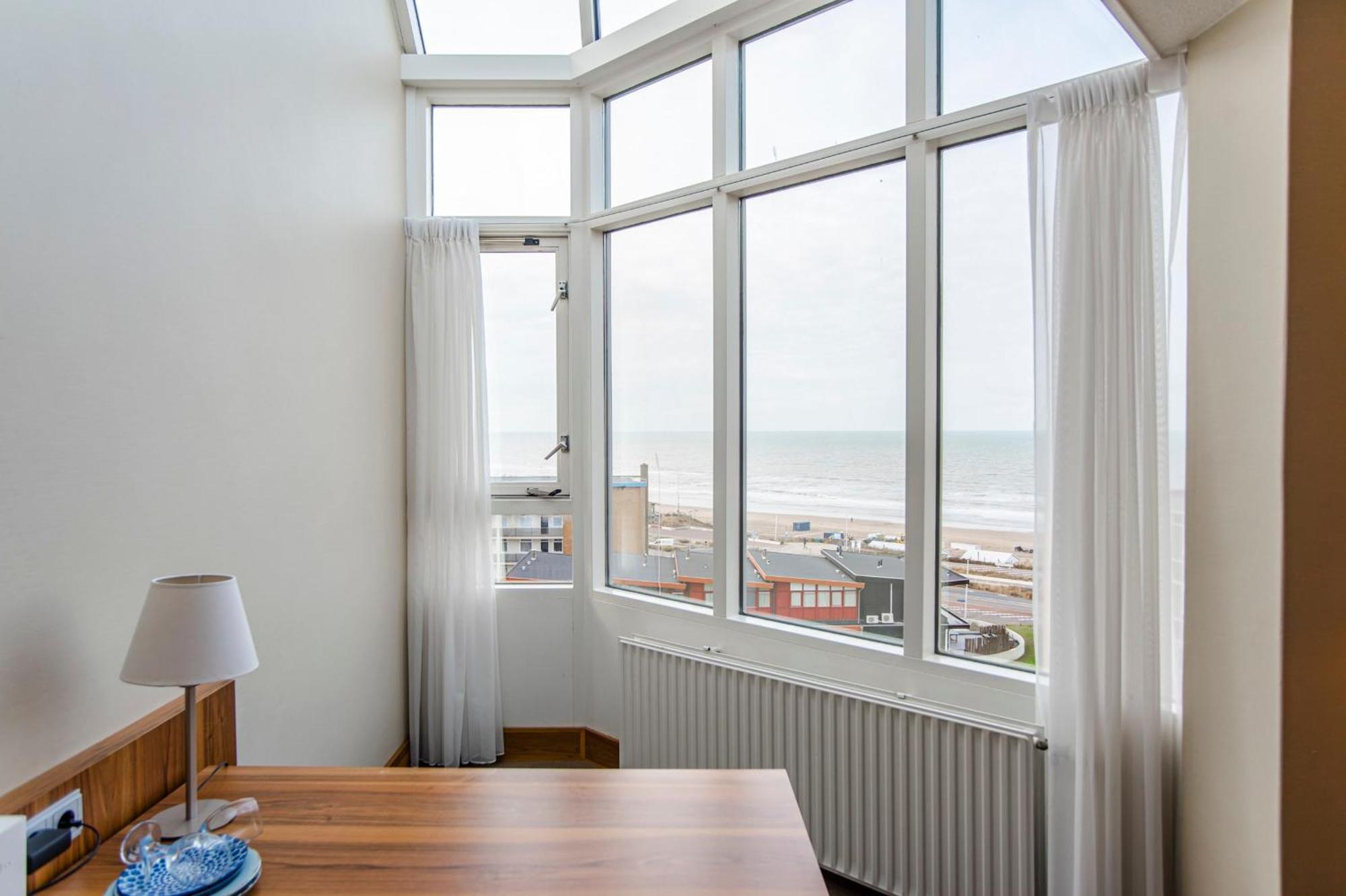 Suite With Stunning Sea View Зандфорт Экстерьер фото