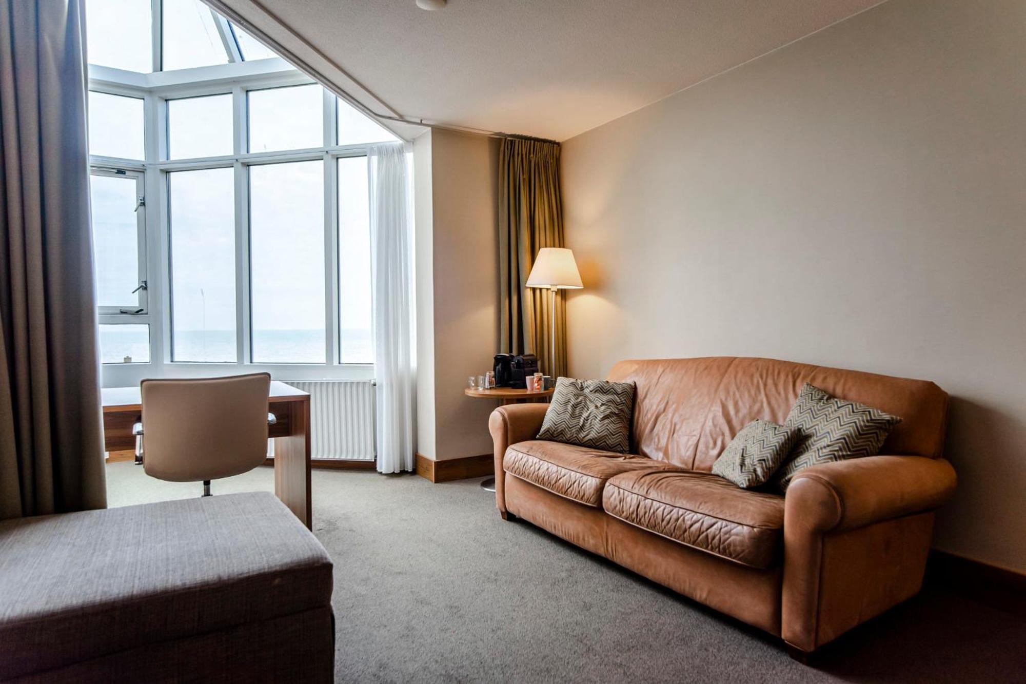 Suite With Stunning Sea View Зандфорт Экстерьер фото